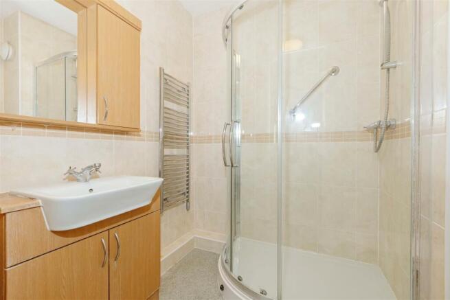 For Sale by Aspire Residential - Cambridge Lodge
