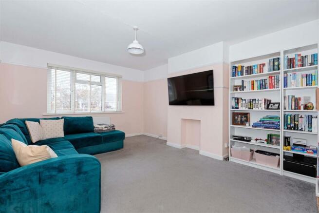 29 Southview Gardens_1.jpg