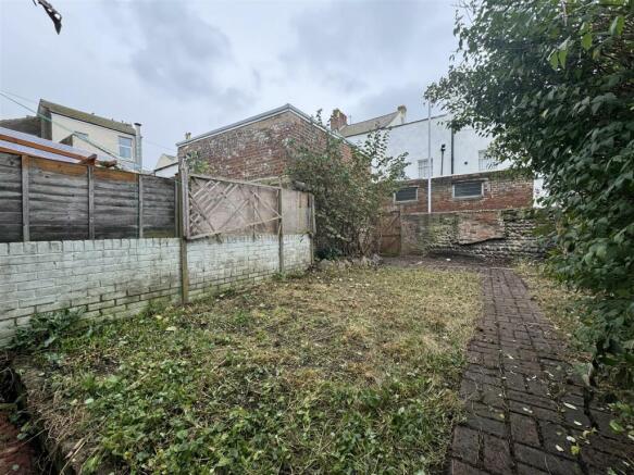 For Sale by Aspire Residential - Surrey Street