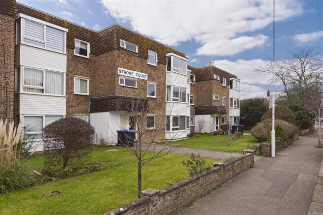 For Sale by Aspire Residential - Strone Court