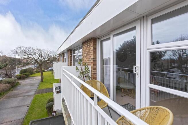 For Sale by Aspire Residential - Walberton Court