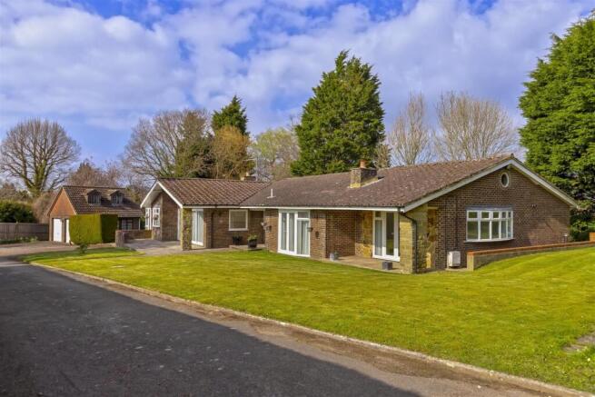 For Sale by Aspire Residential | London Road