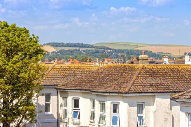 To Let by Aspire Residential, Brighton Road