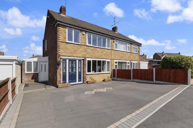 45 Winchester Way 01