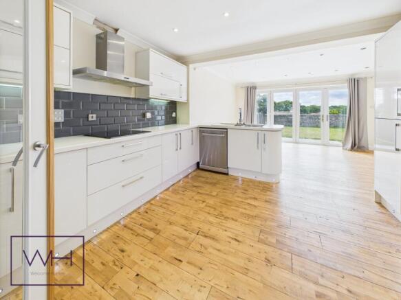 CAM03785G0-PR0279-ST