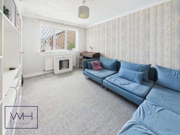 CAM03785G0-PR0302-ST