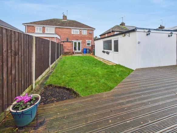 CAM03785G0-PR0322-ST