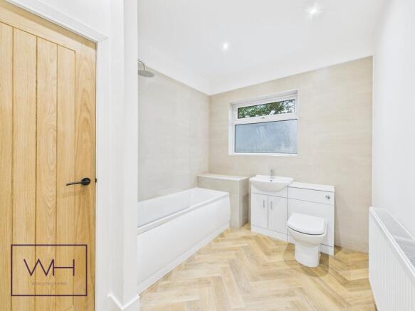 CAM03785G0-PR0311-ST