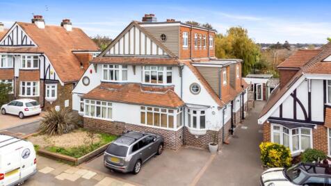 Holmes Avenue, Hove