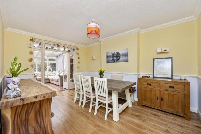 Nevill Road 149 DINING ROOM A.jpg