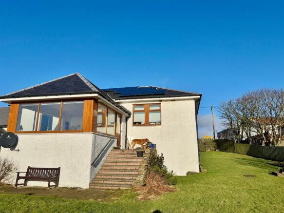 Craigview front