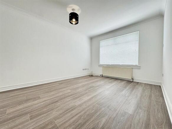 Lounge dining area 