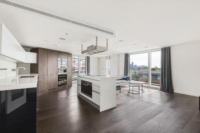 Reception/Kitchen