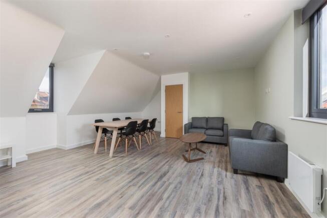 HR-TheMewsLivingstonRdOldfieldParkBA23PQ-9.coms-3 