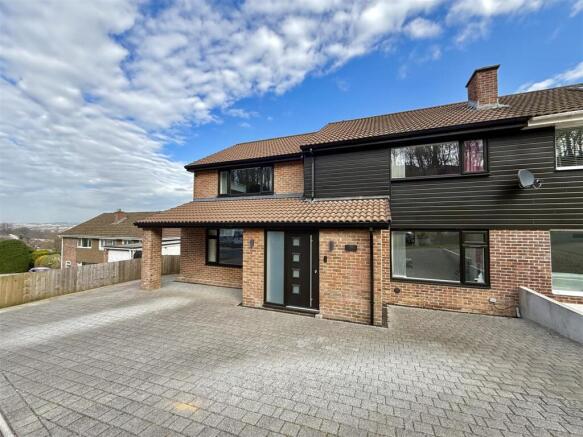LONGWOOD CLOSE