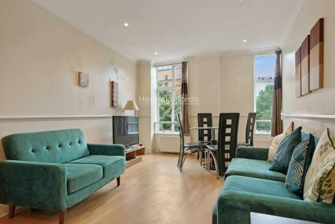 13-2d9a78556 - AM - Flat 7, 152, Goswell Road Lond