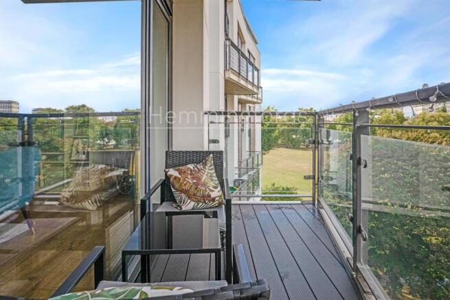 13-0ade84105-HMF-JJ-Palmers Rd-13-medium.jpg