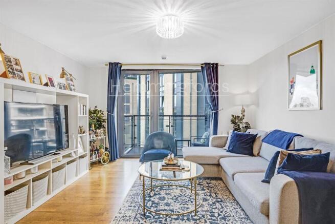 07-f51784105-HMF-JJ-Palmers Rd-7-medium.jpg