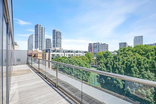 11-ba9483640-HMF-JJ-Dance Square-11-medium.jpg