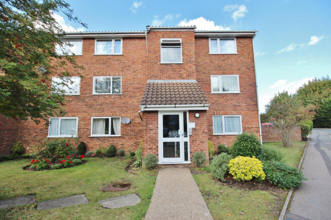 1 Bed Flat