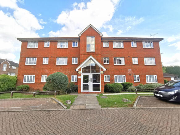 2 Bed Flat