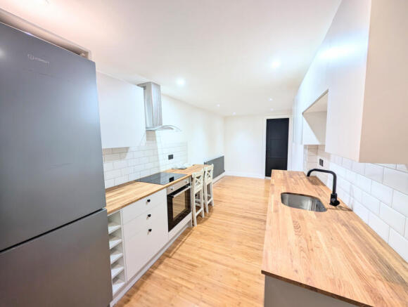 Self-Contained 1 Bed Annex