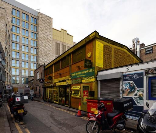 NOT TO SCALE FOR INFORMATION ONLY © ES100004608