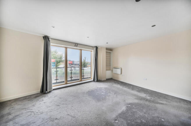 1318598-6-6865072...