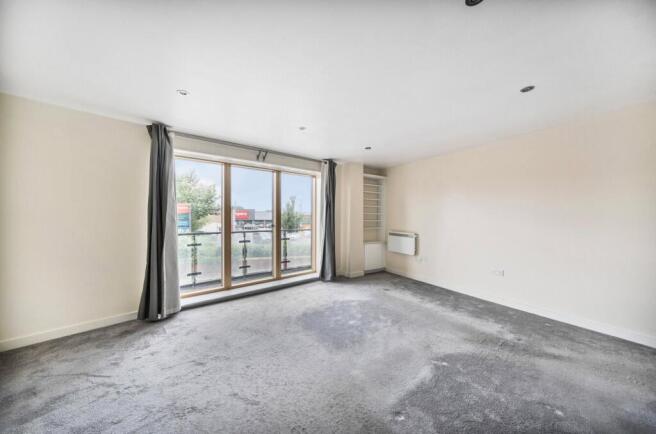 1318598-6-6865072...