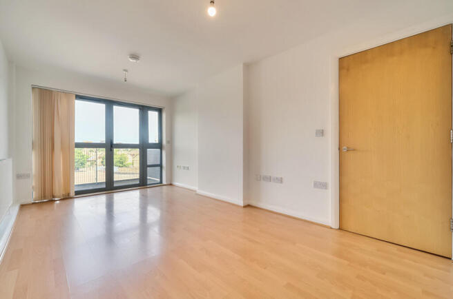 1319801-10-6867aa...