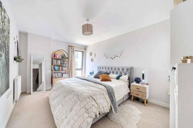 1336784-1-689b264...