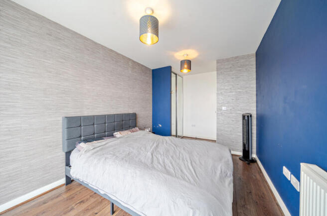 1372216-9-6900bcd...