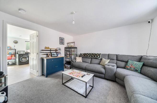 1312274-11-685e5c...