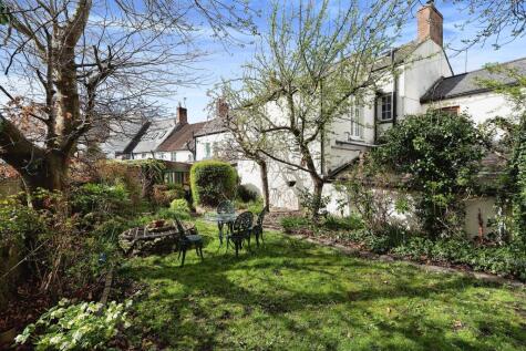 Cross Street, CAERLEON, Newport, NP18