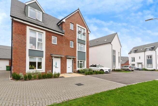 8austeniteway-24
