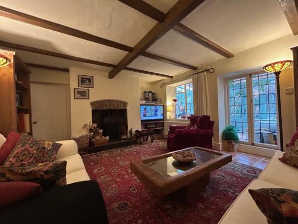 Lounge Dining Room pic2