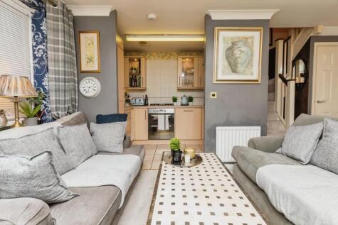 Amis Walk, Bristol, BS7