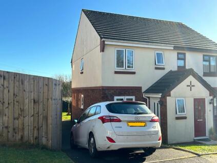 Nightingale Close, Torquay, TQ2
