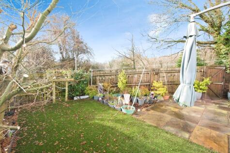 Barnets, Cwmbran, NP44