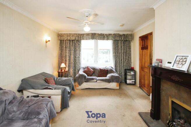 0df679db-Living 20Room 203.JPG
