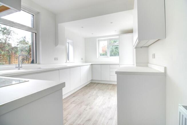 Newley fitted kitchen