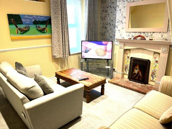 Lounge.