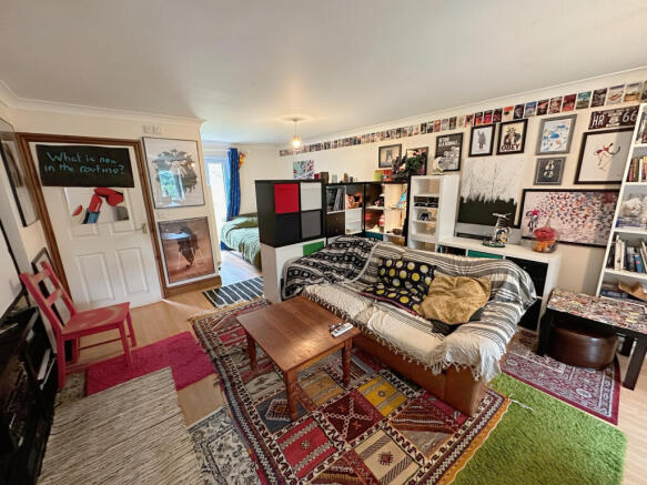 Ground floor Lounge/bedroom