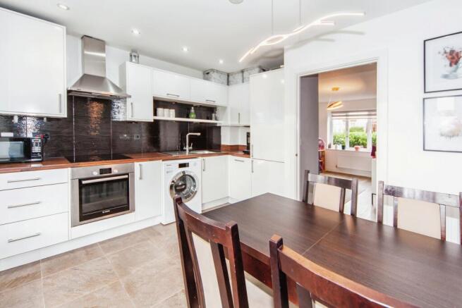 Kitchen diner