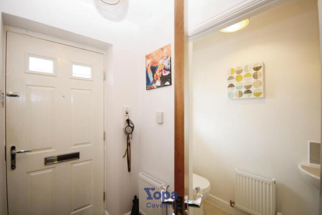 711972fc-Entrance 20Hall.JPG