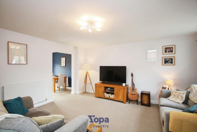 0567a165-Living 20Room 203.JPG