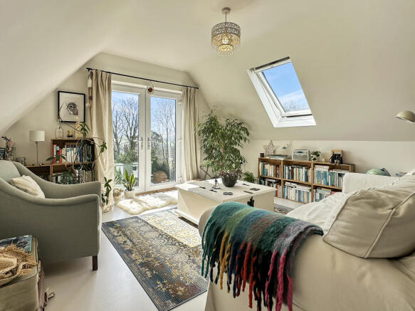 2nd Living Room