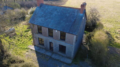 Spring Gardens, Whitland, SA34