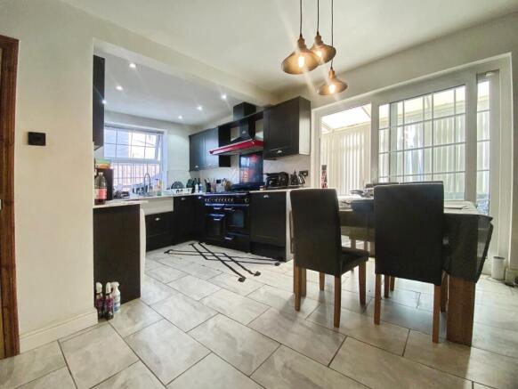 Kitchen 1