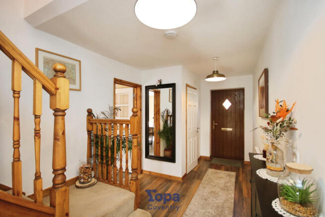 2ca2c5ff-Entrance 202.JPG